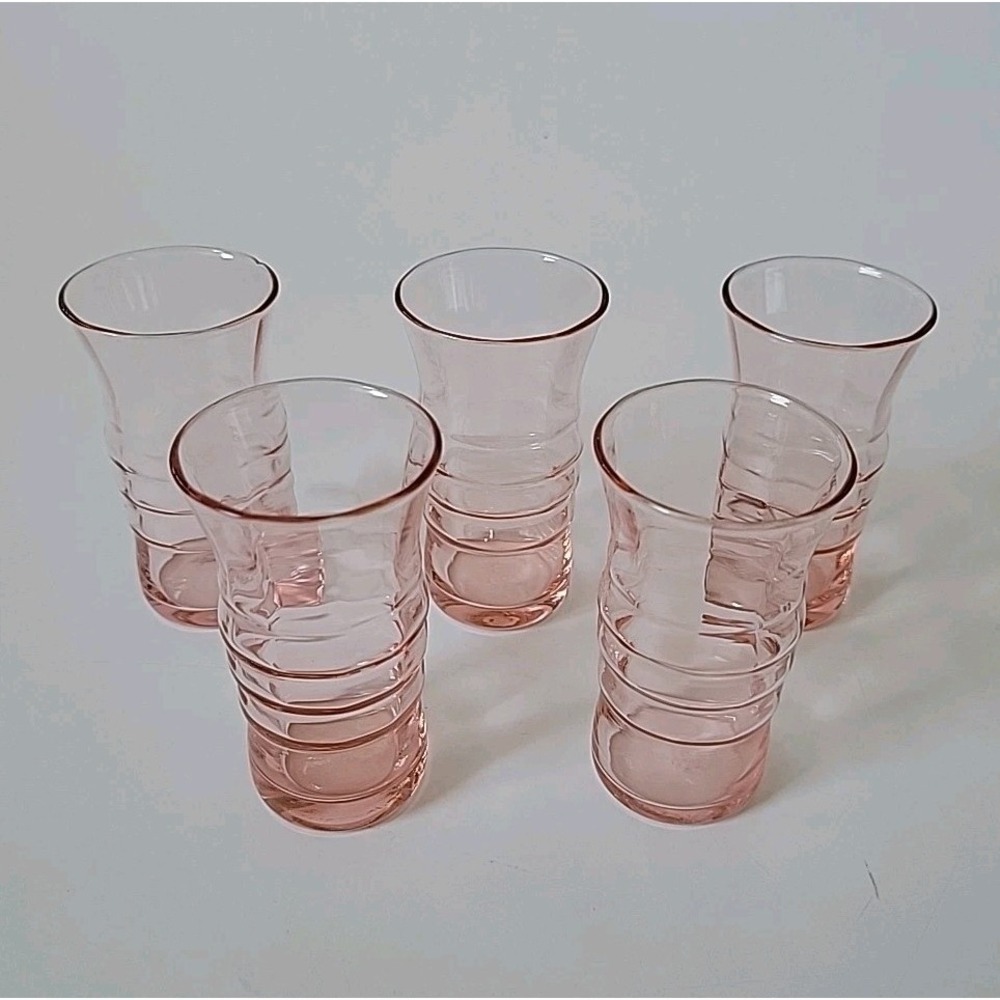 Vintage Ribbed Pink Depression Shot Glasses Set of 5 Cottagecore Coquette MCM‎